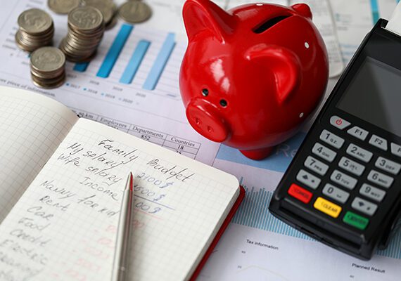 How Family Living Expenses Effect the Farm Loan Process 4 GenerationPlanning 600x400